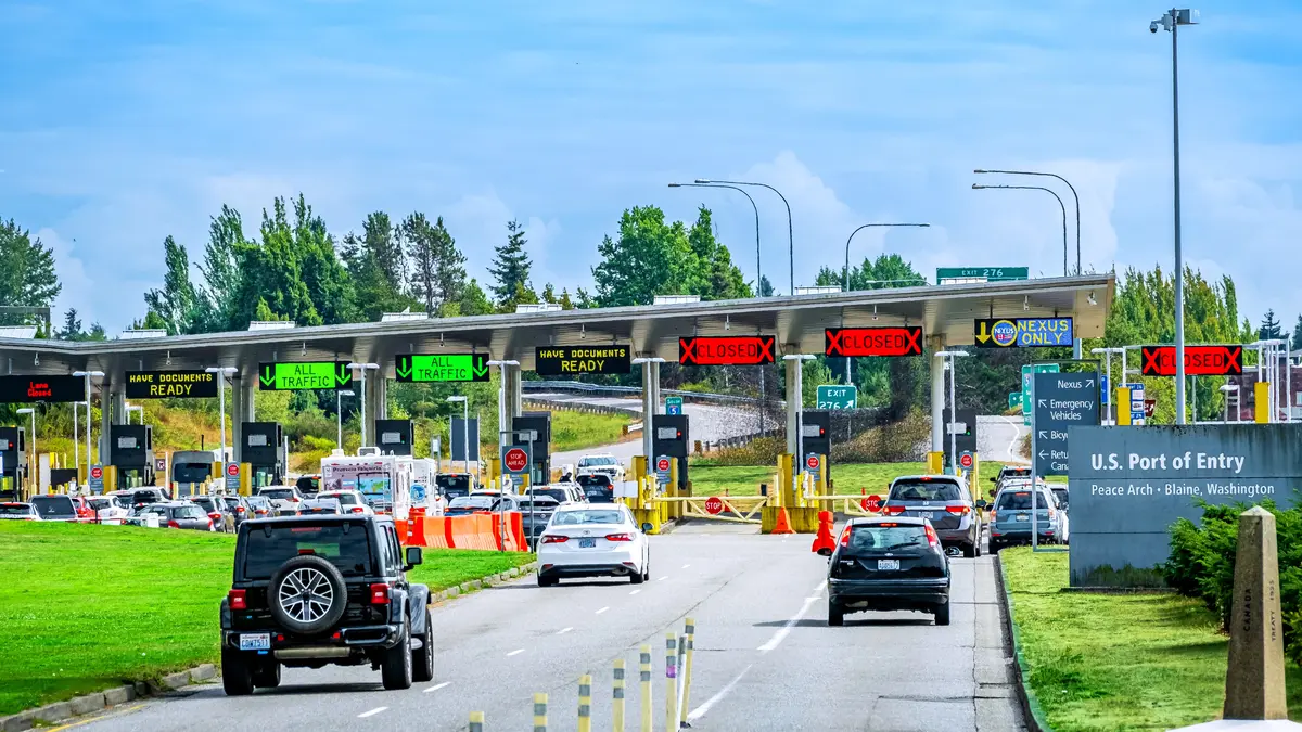 Canadians Flock to US, Reversing Travel Trend