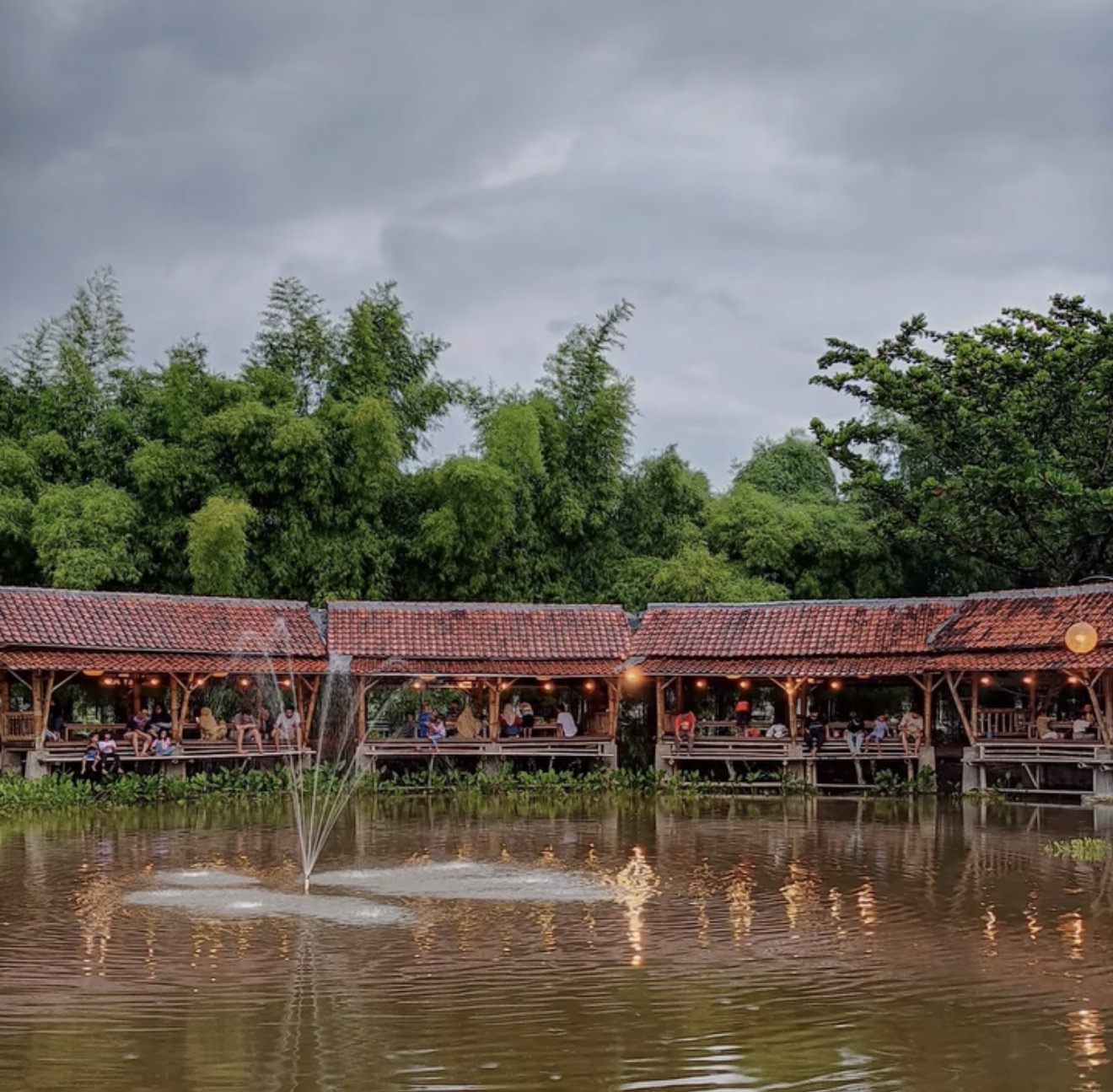 Saung Apung - Sinarmas Land