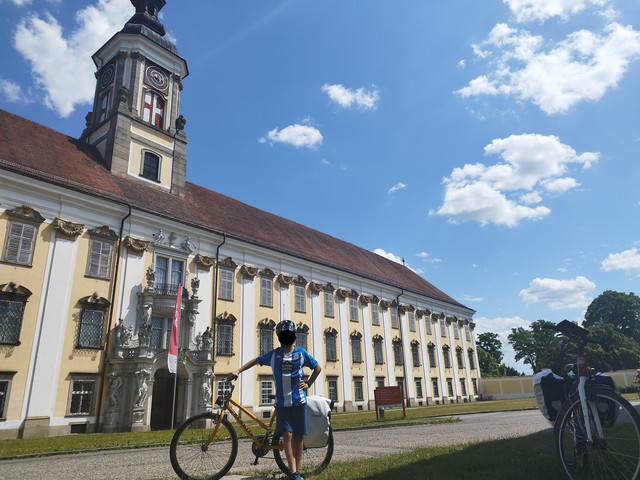 DIA 5. Linz a Sankt Pantaleon. Miercoles 5 de julio - Ruta en bici del Danubio- julio 2023 (6)