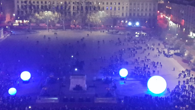 20131209-235225