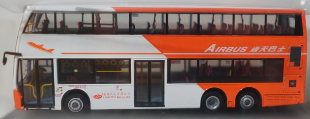 KLE15021 left.jpg