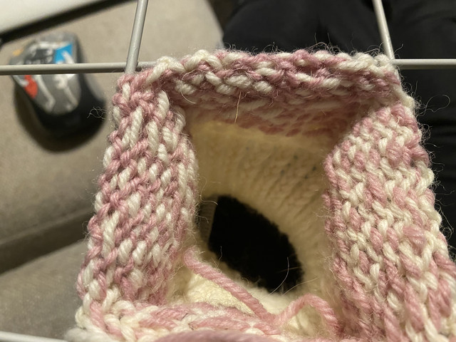 263-DA5-C4-26-E2-4-DD6-A133-F2-DCA5510-D