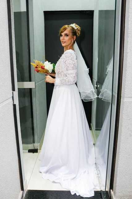 (112)