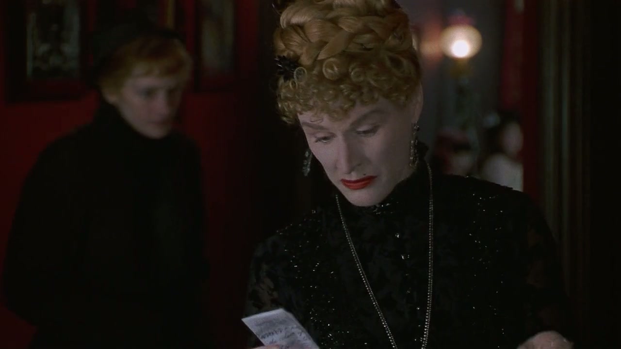 Mary Reilly Screenshot