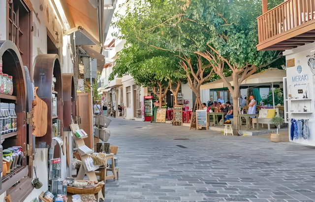 Scenic view of Kritsa village near Elounda, Crete, with traditional Greek architecture and hillside landscapes – top destination for international buyers exploring lifestyle and real estate opportunities in 2025-26 with Destinations by LeadingRE.