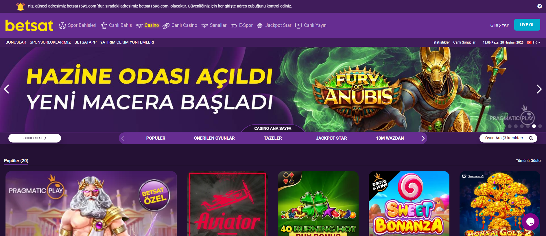 Forensic screenshot of [REDACTED] showing the phishing page layout