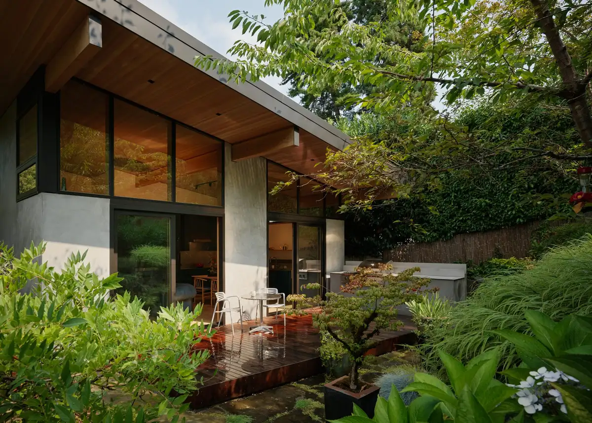 Casă contemporană din Seattle, pe fundație din anii ’50