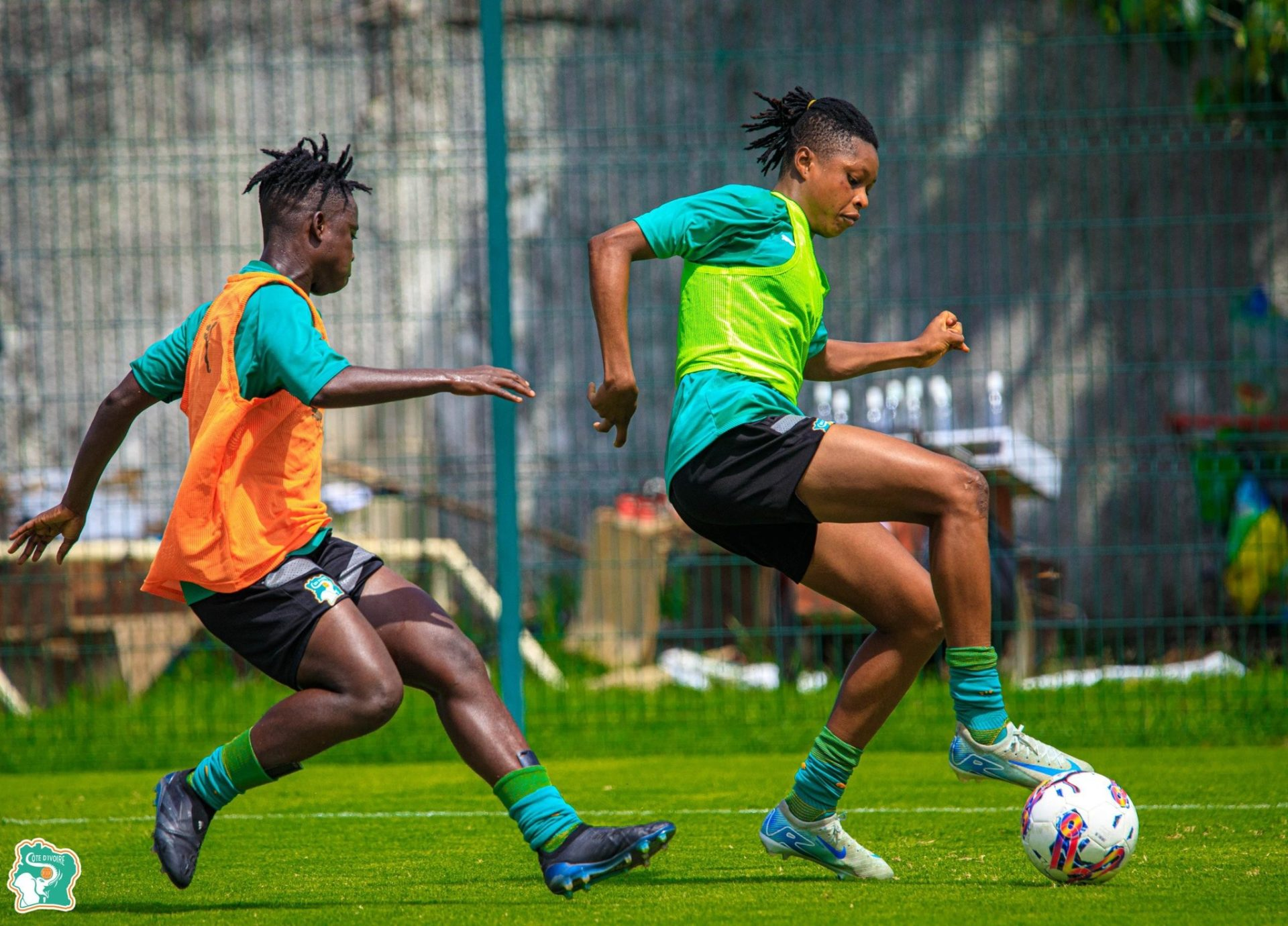 Illustration - Habibou Ouédraogo : à 24 ans, elle est devenue la meilleure joueuse de foot ivoirienne