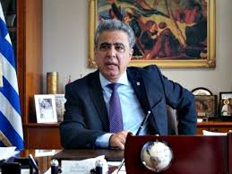 ΤΡΟΜΑΚΤΙΚΗ ΚΑΤΑΓΓΕΛΙΑ ΚΑΡΜΑΝΤΖΗ: ΟΙ ΜΕΤΑΝΑΣΤΕΣ ΠΑΙΡΝΟΥΝ ΤΑ ΕΠΙΔΟΜΑΤΑ ΚΑΙ ΤΑ ΣΤΕΛΝΟΥΝ ΣΤΙΣ ΠΑΤΡΙΔΕΣ ΤΟΥΣ ΓΙΑ ΝΑ ΕΡΘΟΥΝ ΚΑΙ ΑΛΛΟΙ