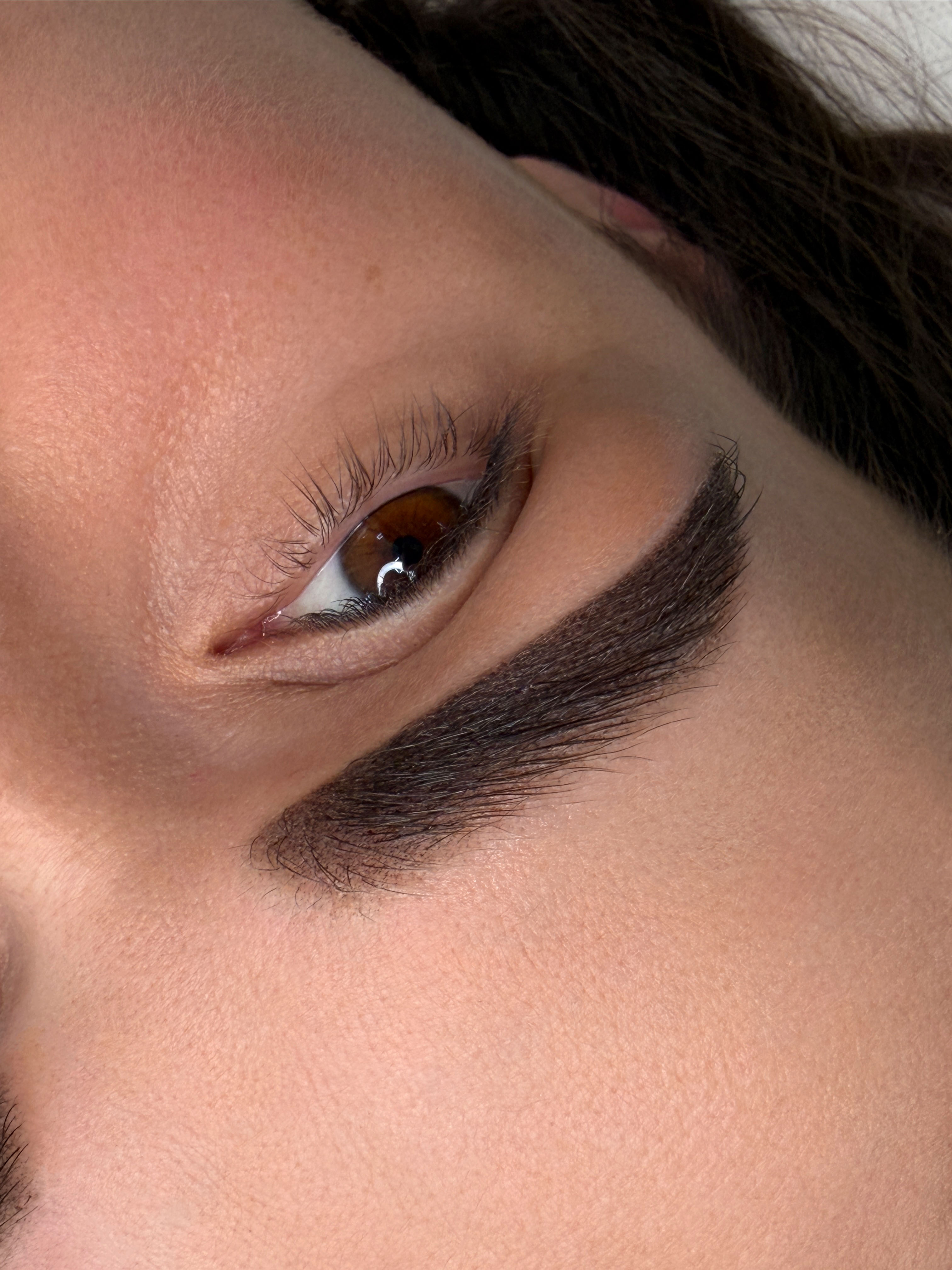 Permanent eyebrow makeup result 09