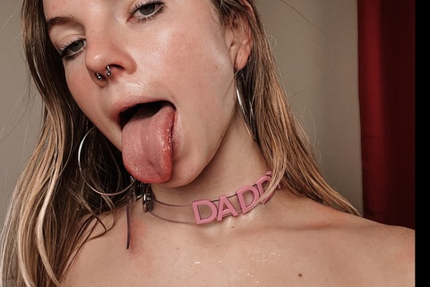 xoxoivymoon-header.png