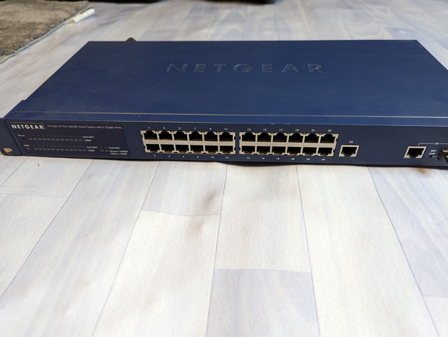 switch24port-3