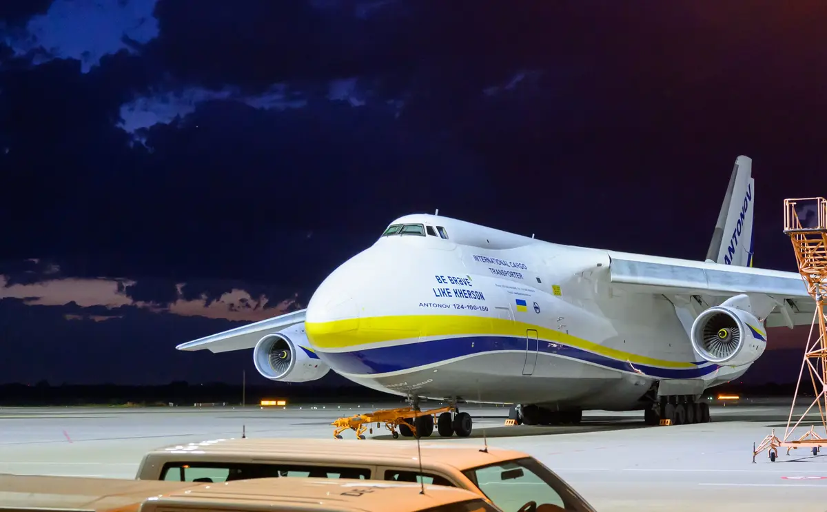 Alertă la Leipzig: Dronă explozivă, la un pas de un avion ucrainean cu muniție