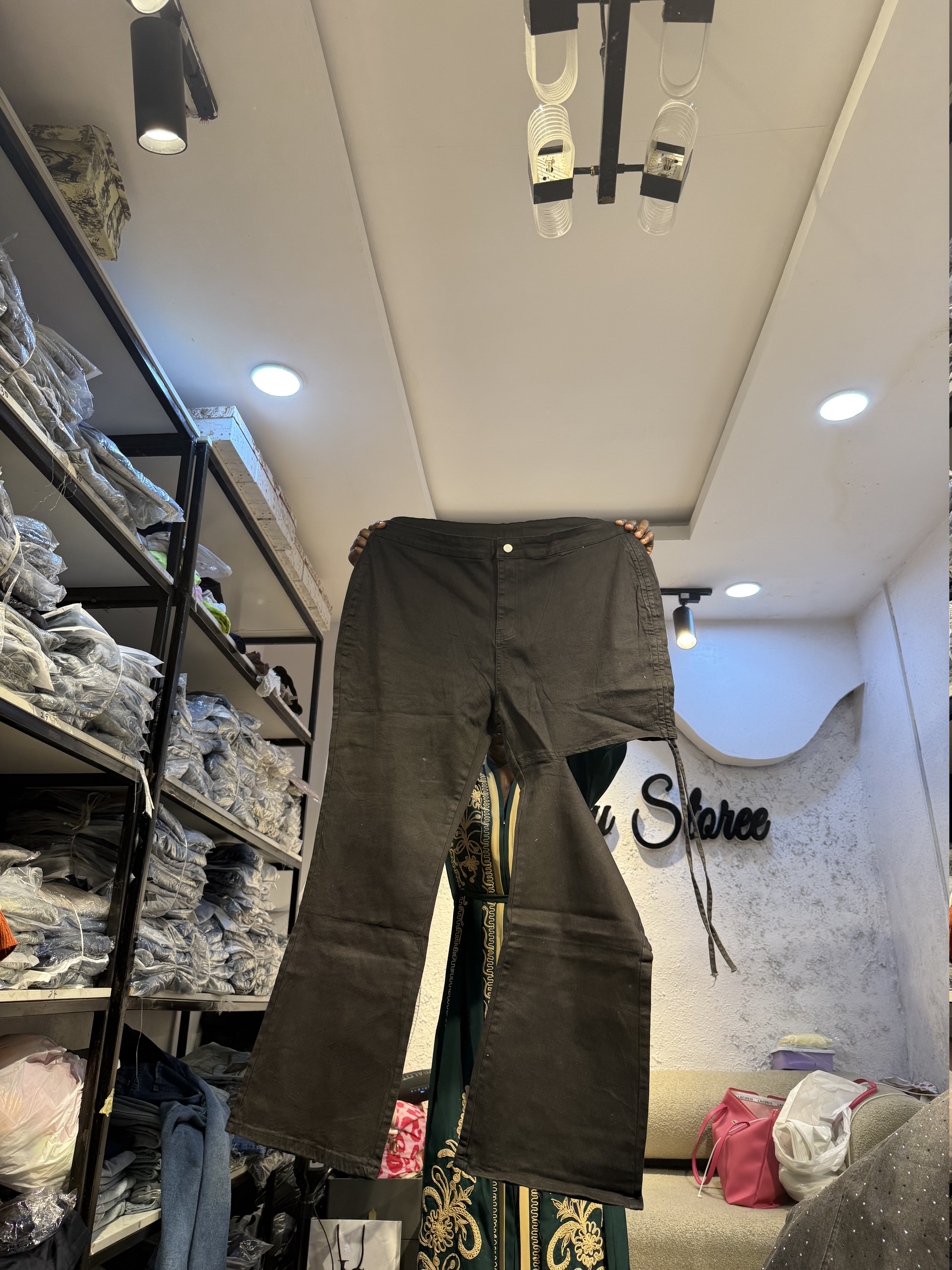 Waist 40