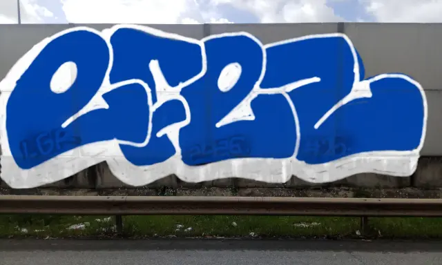Graffiti artwork by Rickertos