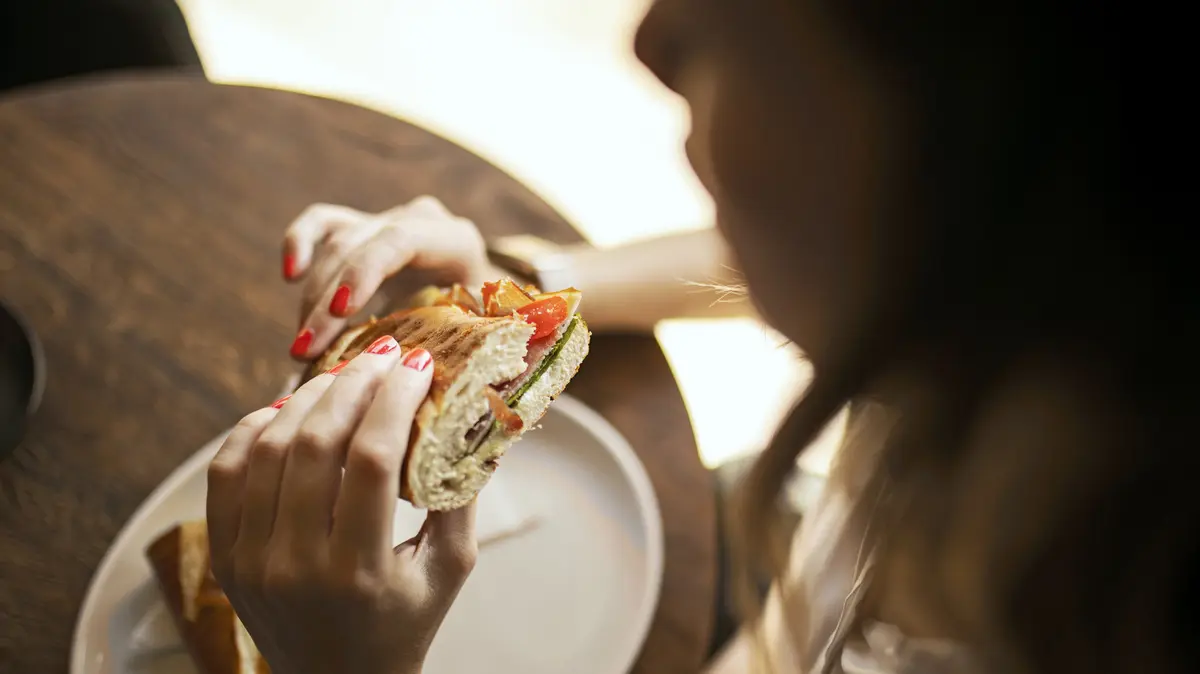 Overpriced Sandwich Chains Exposed