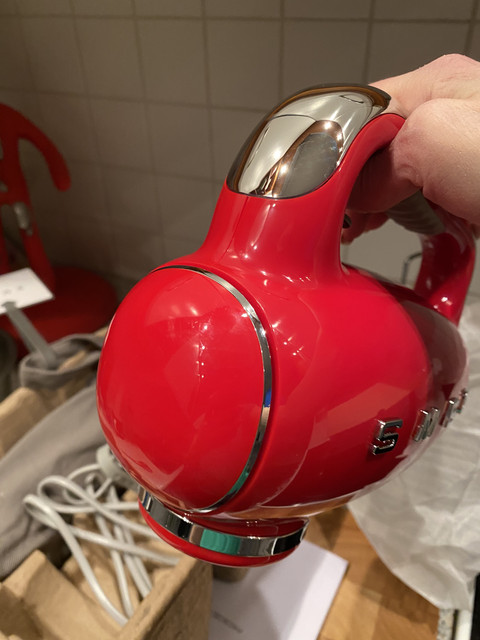 B4-B1-E03-A-433-F-414-B-95-C4-97457-D8-F