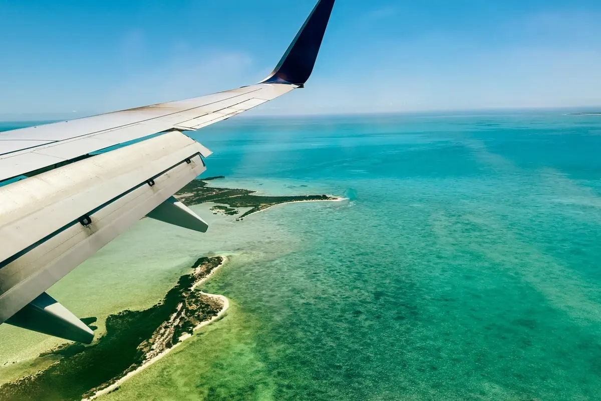 Noi zboruri către Turks and Caicos de la Denver