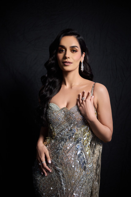 Manushi-Chillar-7