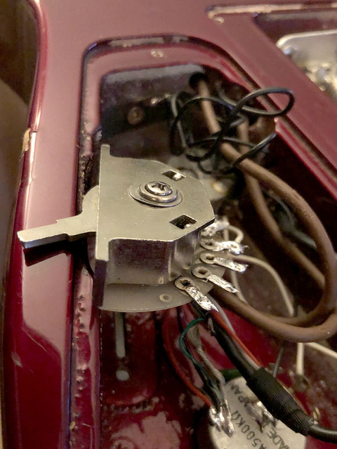 7-lug-switch-7089