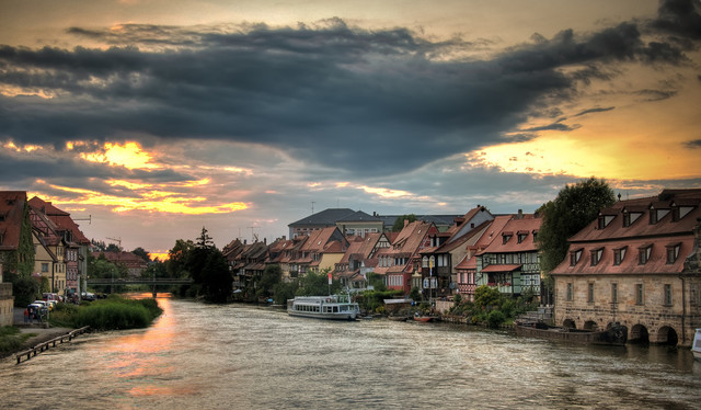 4627516929-e9ee2abea9-b