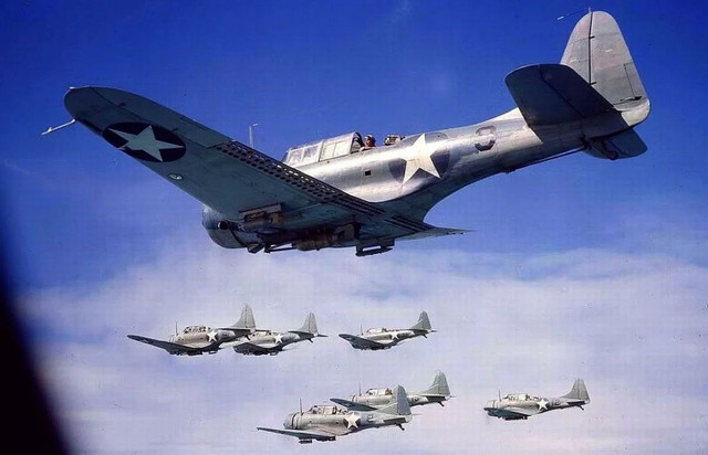 Dauntless formation.jpg