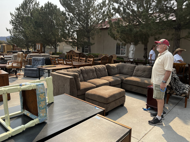 Rummage Sale2022 (42).jpg