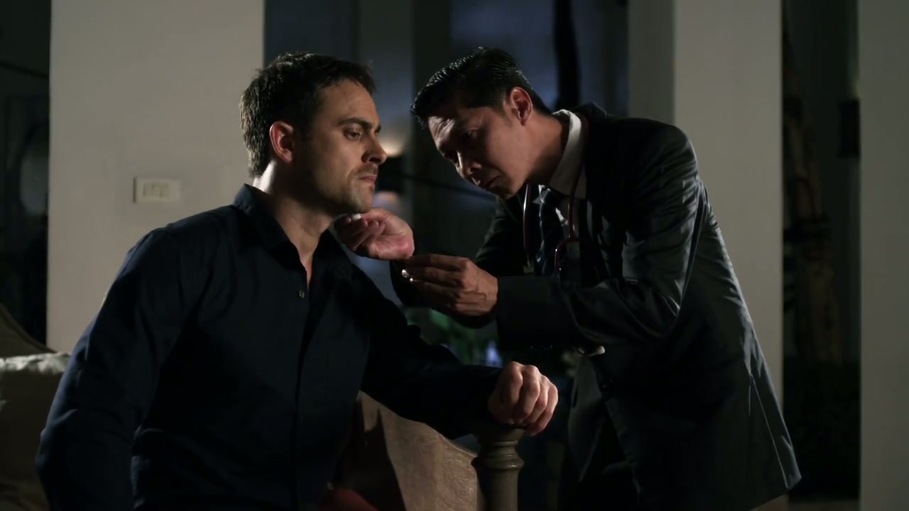 A Stranger in Paradise Screenshot