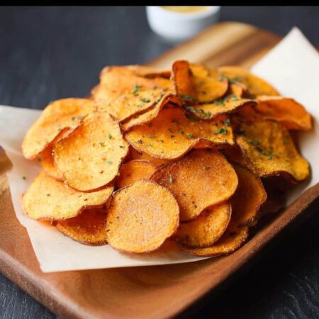 Oven-Baked Sweet Potato Chips: Your New Healthy Obsession
