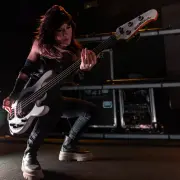 Evanescence-Deb-Pelser-1-26