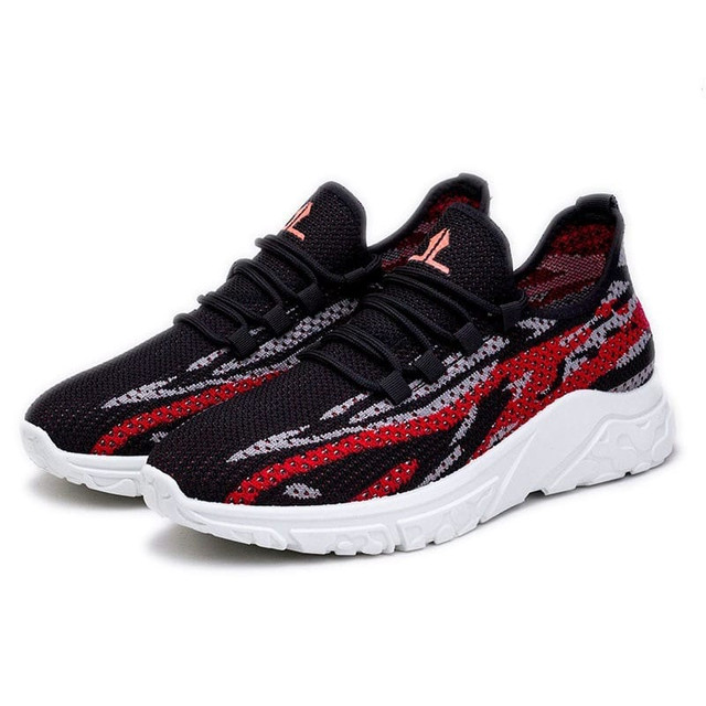 Sepatu Sneakers Scorpio