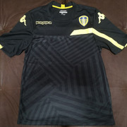 leeds-black4