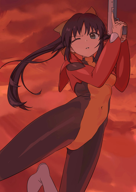 #002