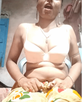 Wife Mom Aunty ki incest dunia with pics & Gifs