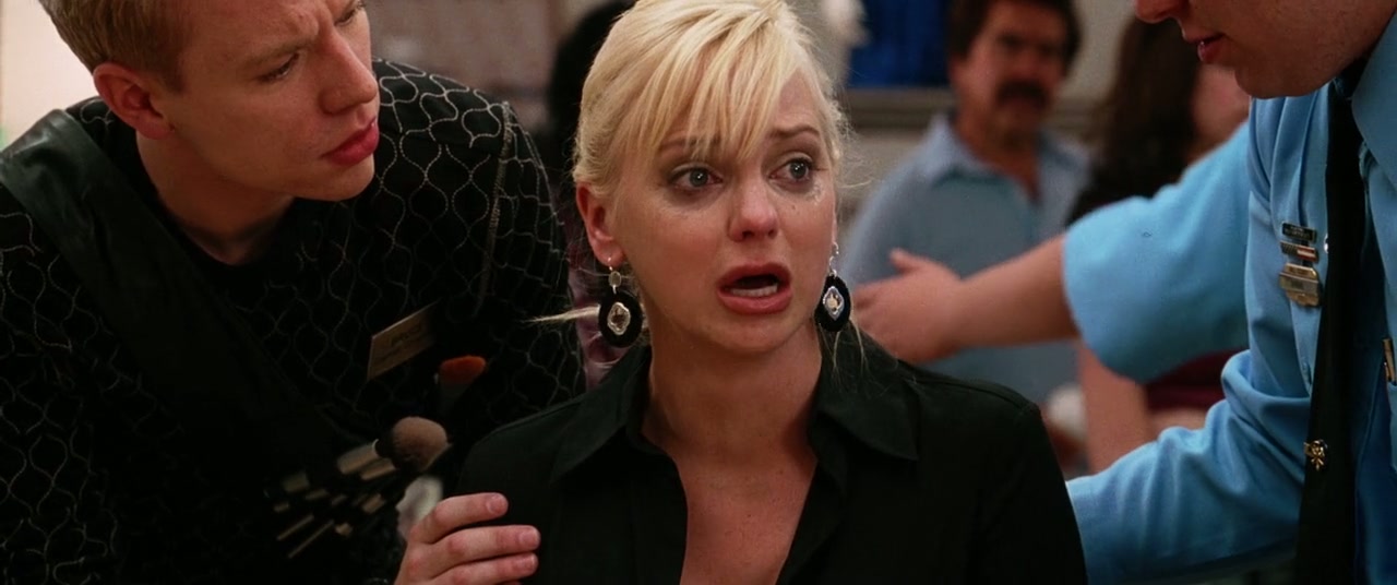 Observe and Report Screenshot