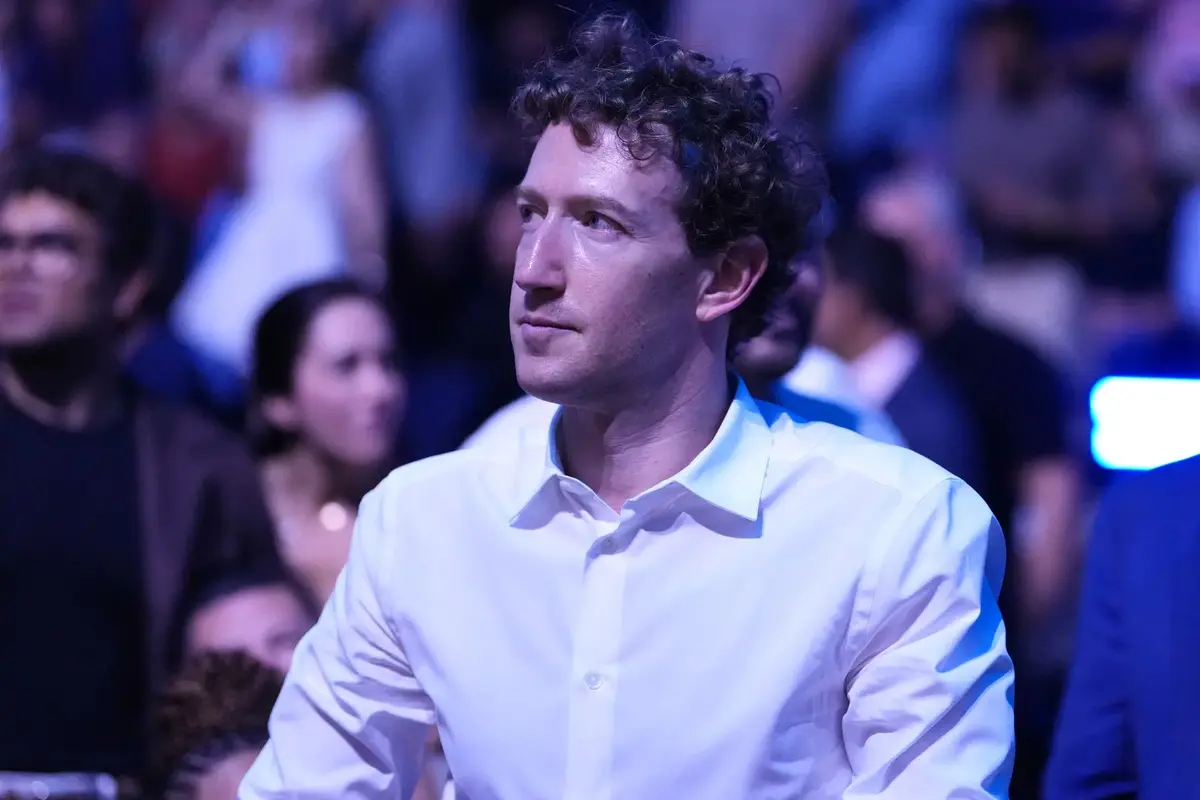 Cel mai mare pericol din manifestul lui Mark Zuckerberg despre AI. Ce înțelege, de fapt, șeful Meta printr-o „viață mai