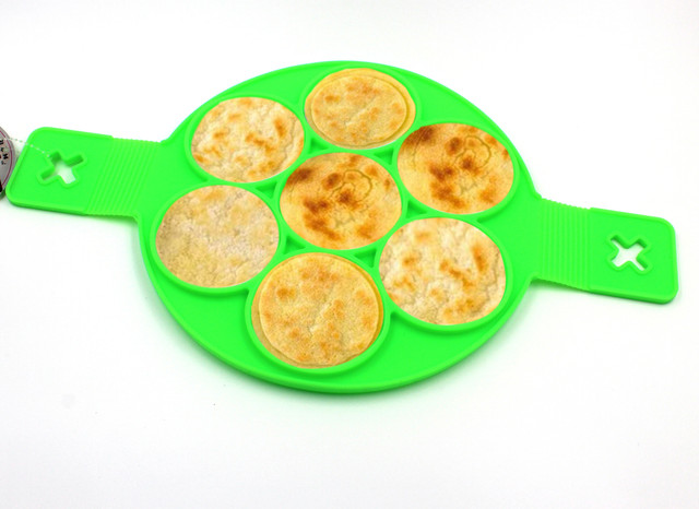 pancake-maker-green-C.jpg