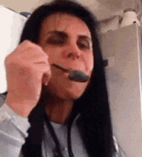 Gretchen-eating.gif