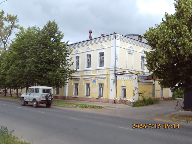 528.jpg