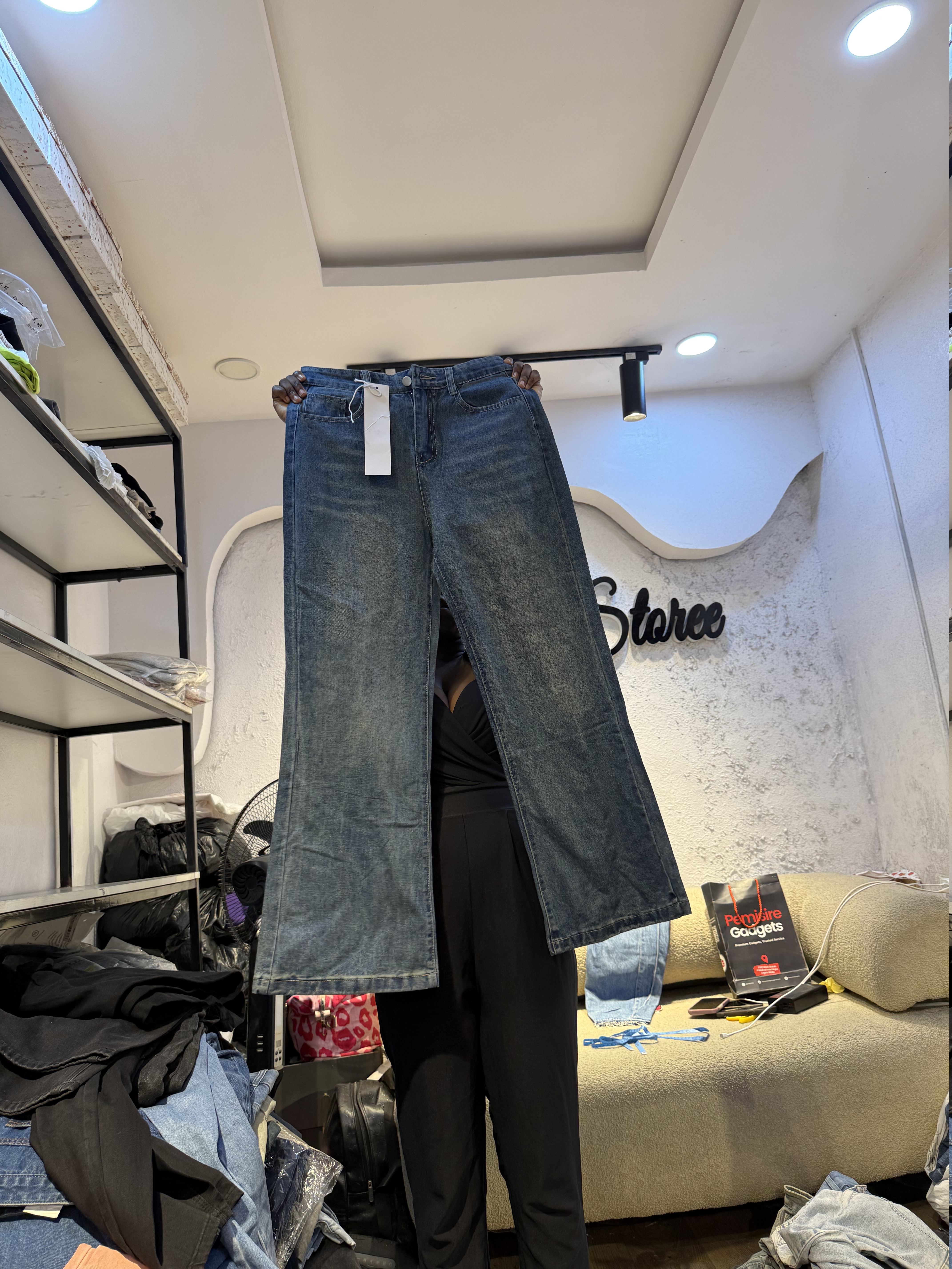 Waist 30