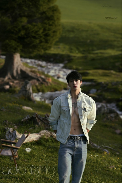 Adonis 01 58