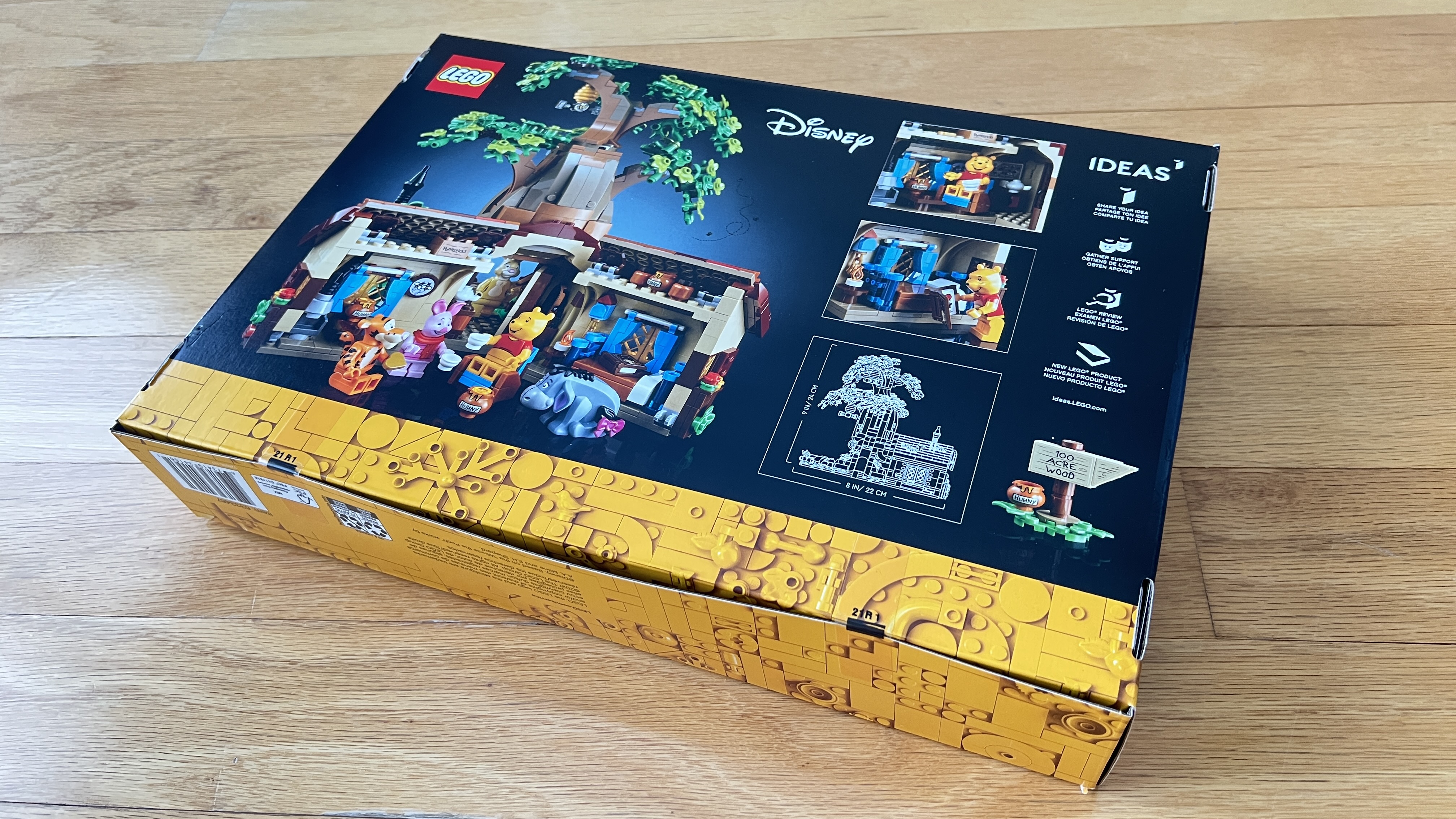 LEGO Winnie the Pooh 21326 detail view
