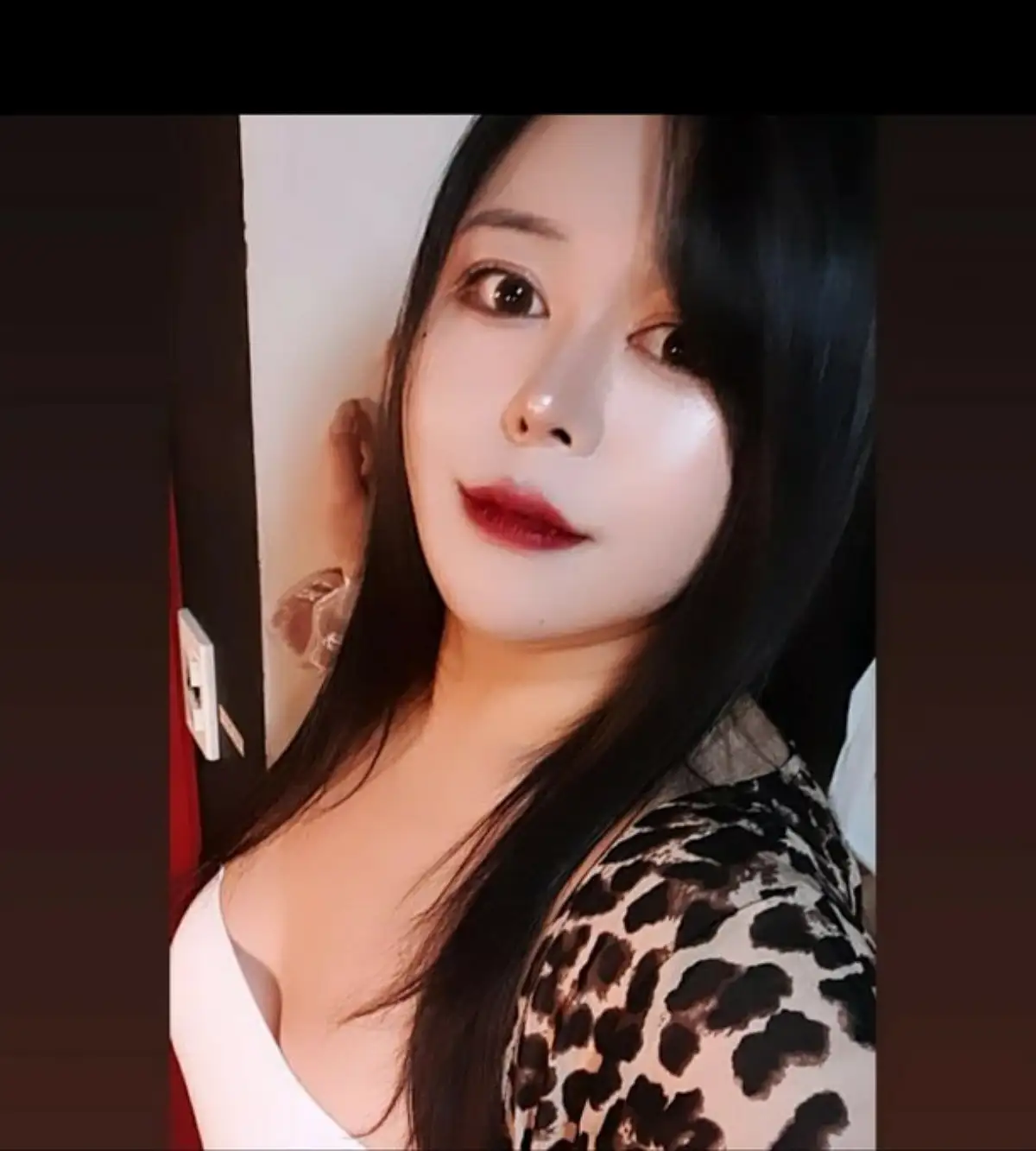 부천 쉬멜 김유정 실사 프로필 두번째 상세 이미지 부천 쉬멜 김유정 실사 프로필 두번째 상세 이미지
