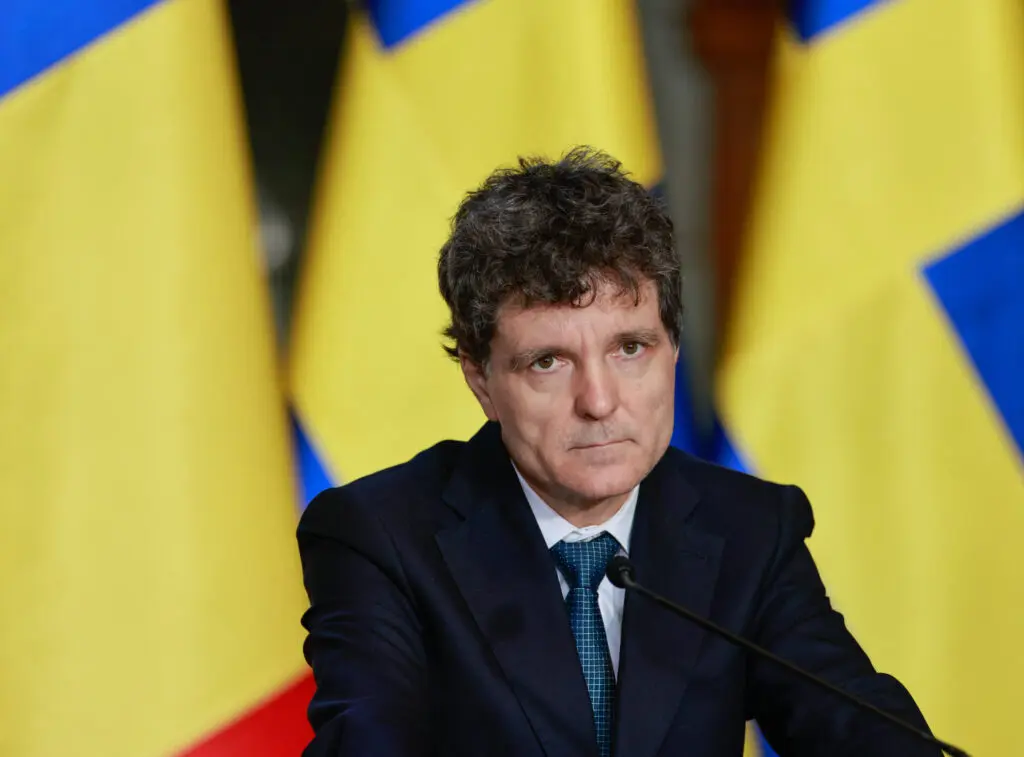 Alegeri anticipate: George Simion, în centrul atenției politice