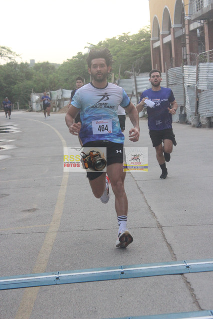 IMG-6812.jpg