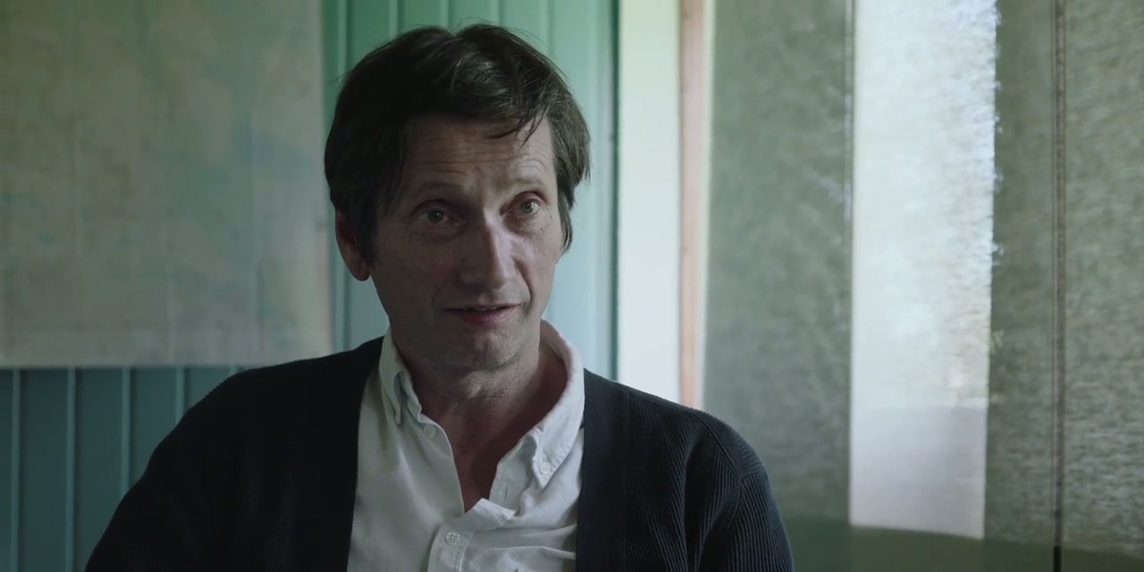Outlier Screenshot