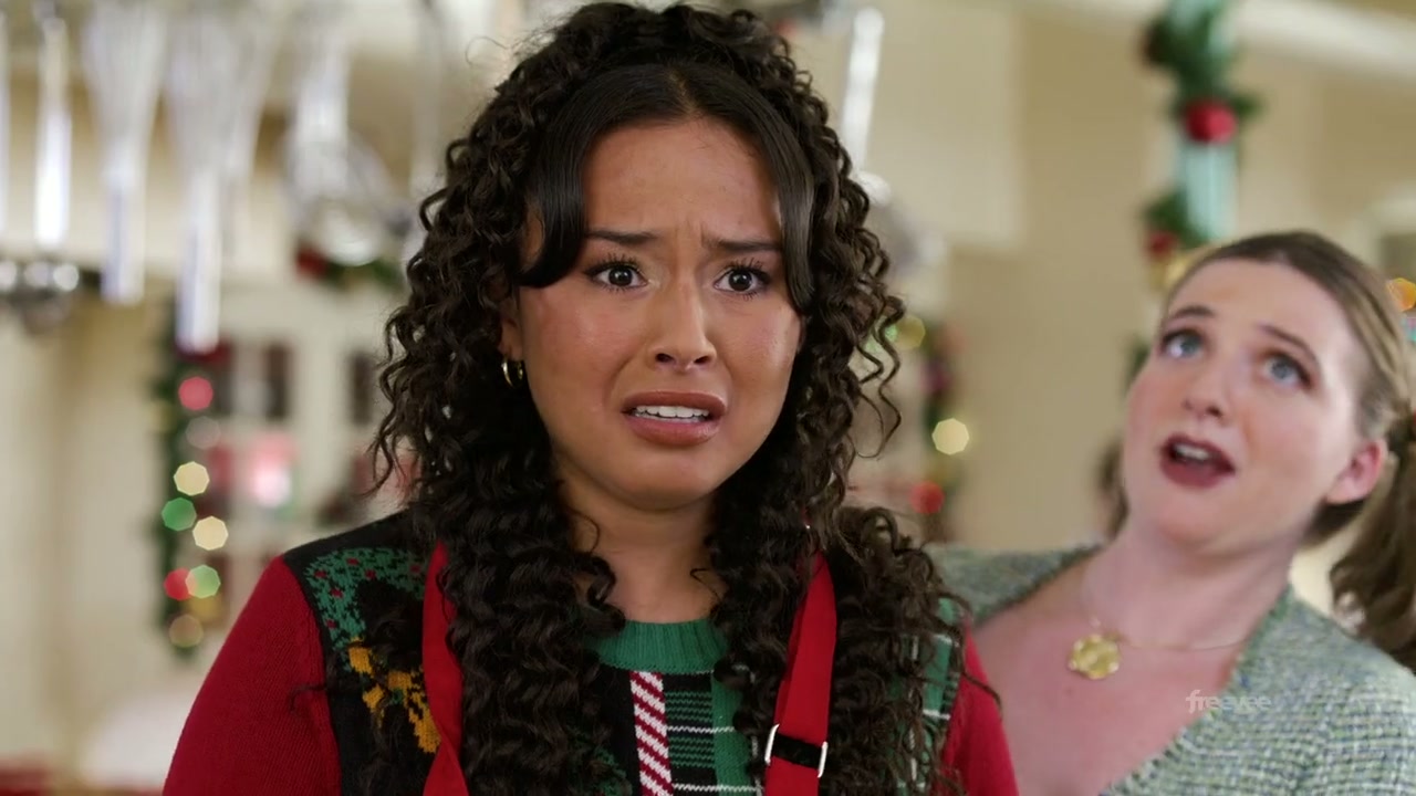 Hotel for the Holidays Screenshot