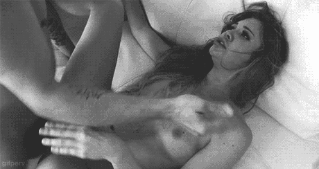 [Image: 9864982.gif]