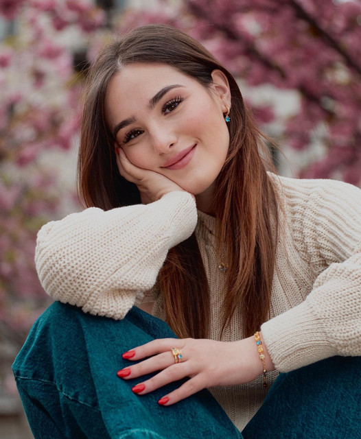 Sofia-Dalle-Rive-Wallpapers-Insta-Fit-Bio.jpg