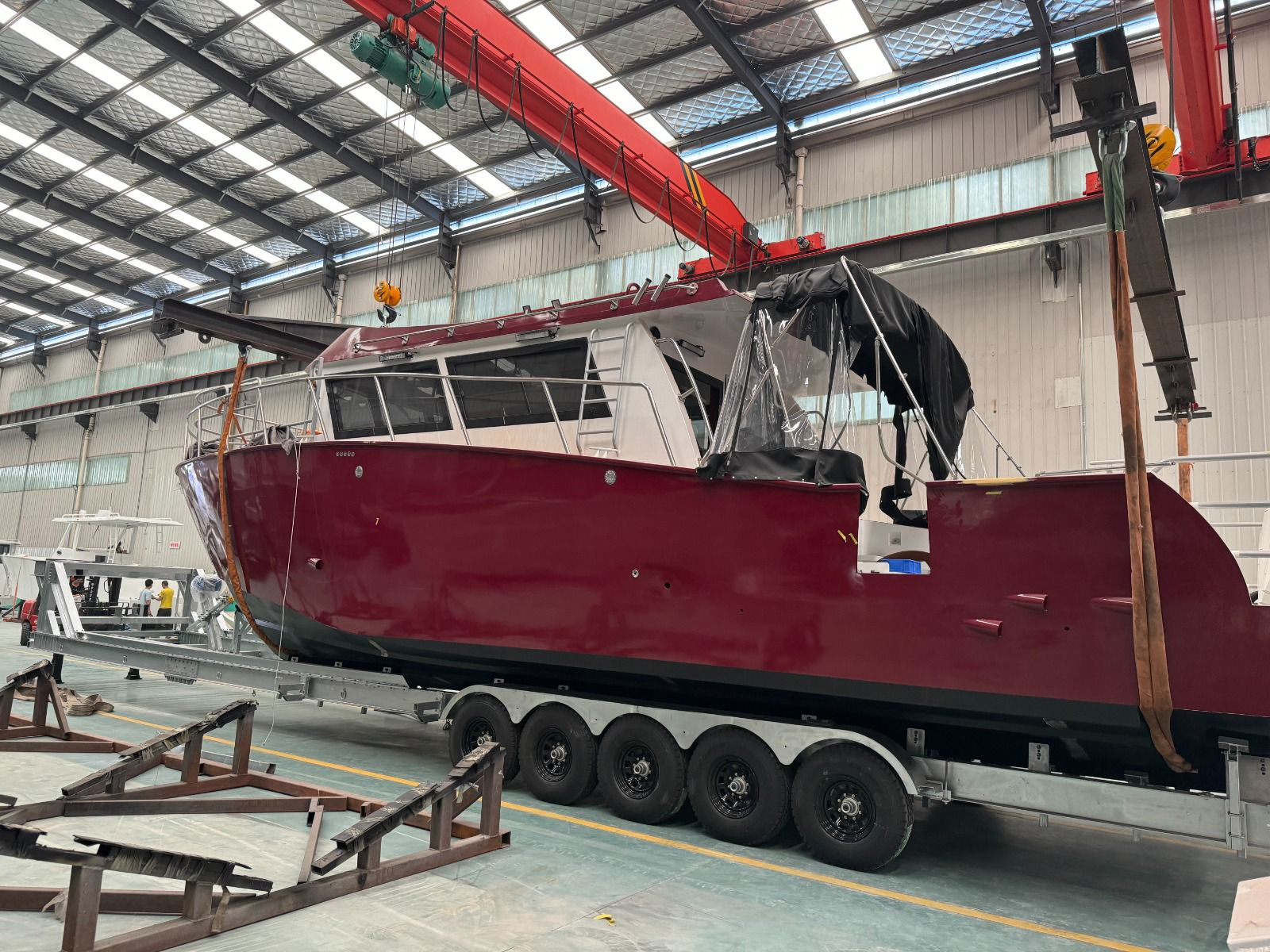 Aluminium hull in factory